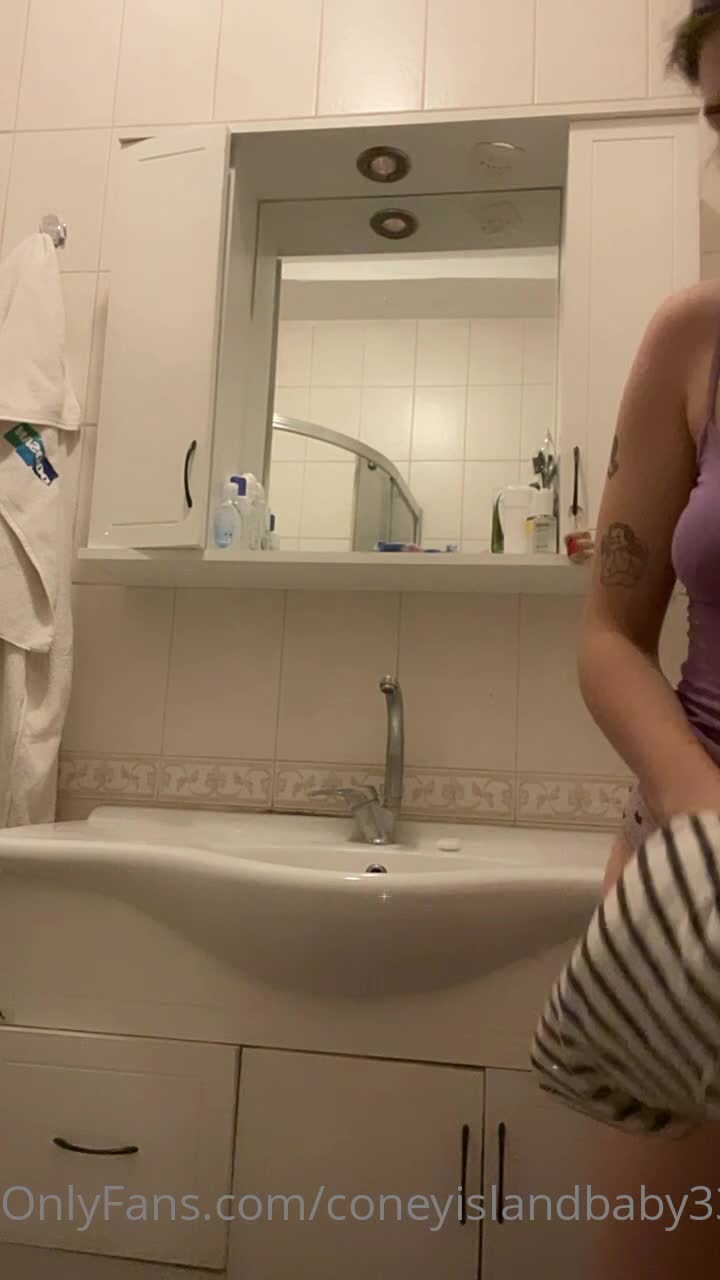 Çamaşır Makinası Başlatırken Bile Azıyorum Ne Olacak Benim Bu Libidom